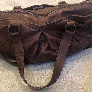 ANDREW MARC LARGE LEATHER HOBO IN CHOCOLATE BROWN